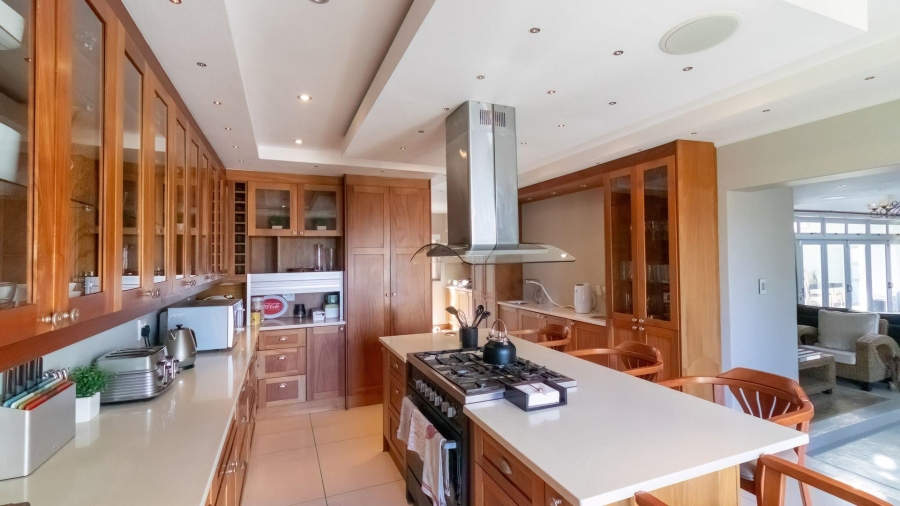 5 Bedroom Property for Sale in Gonubie Eastern Cape